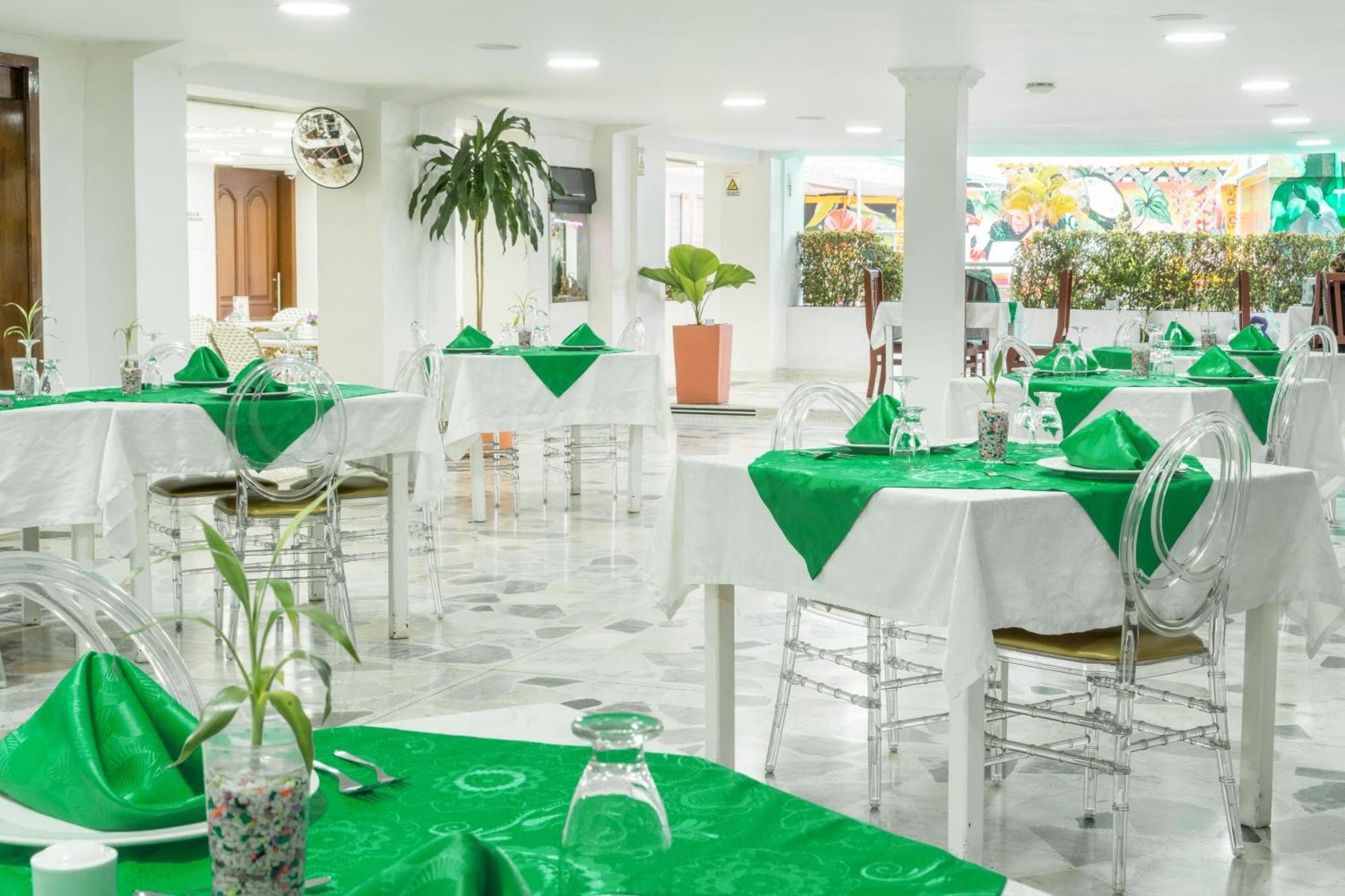 Hotel Caqueta Real Hsc Florencia  Exterior photo