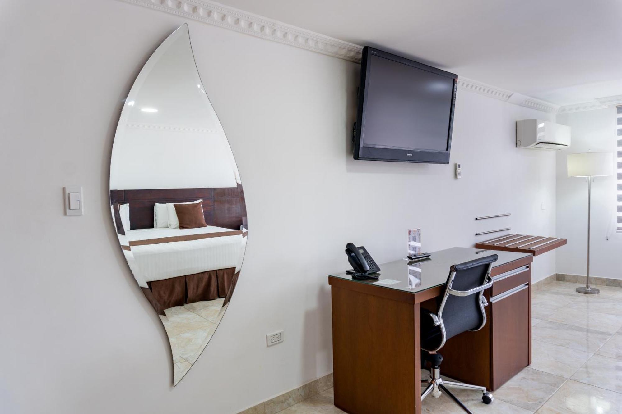 Hotel Caqueta Real Hsc Florencia  Exterior photo